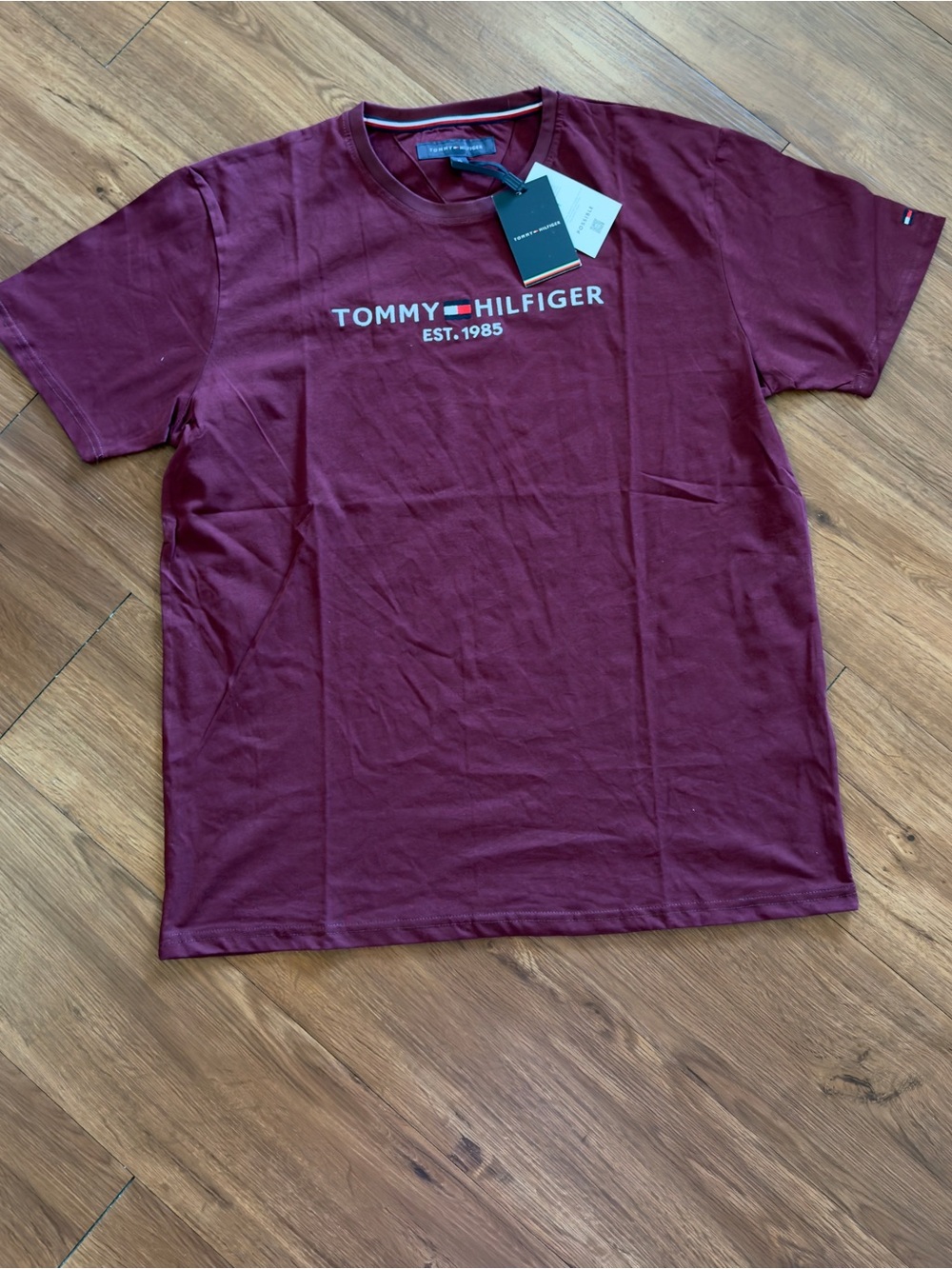 Tommy Hilfiger Men's Maroon Logo Crew Neck T-Shirt